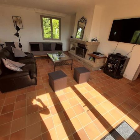 Maison Confort Et Repos Crecy-la-Chapelle Esterno foto