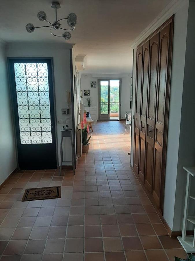 Maison Confort Et Repos Crecy-la-Chapelle Esterno foto