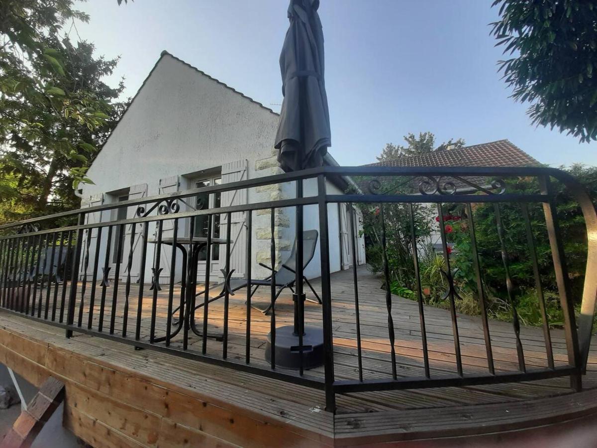 Maison Confort Et Repos Crecy-la-Chapelle Esterno foto